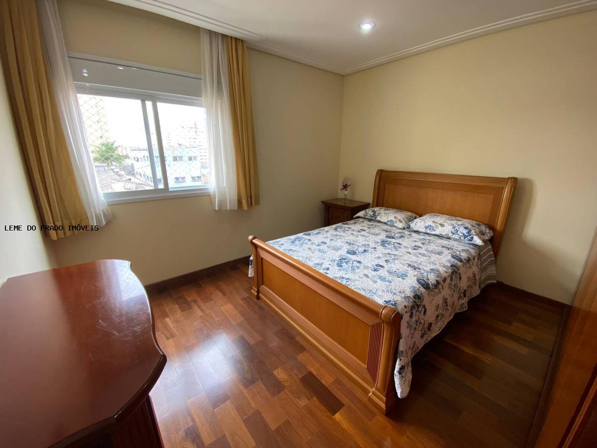 Apartamento à venda com 4 quartos, 181m² - Foto 25