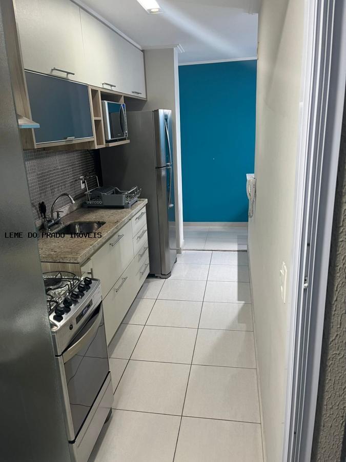 Apartamento à venda com 2 quartos, 62m² - Foto 8