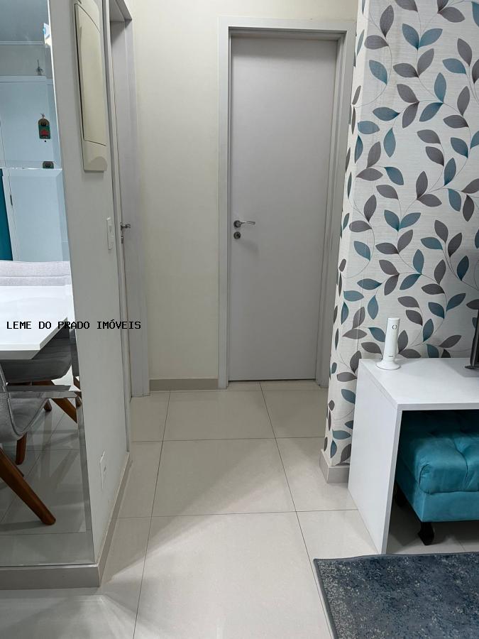 Apartamento à venda com 2 quartos, 62m² - Foto 13