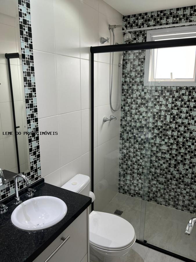 Apartamento à venda com 2 quartos, 62m² - Foto 17