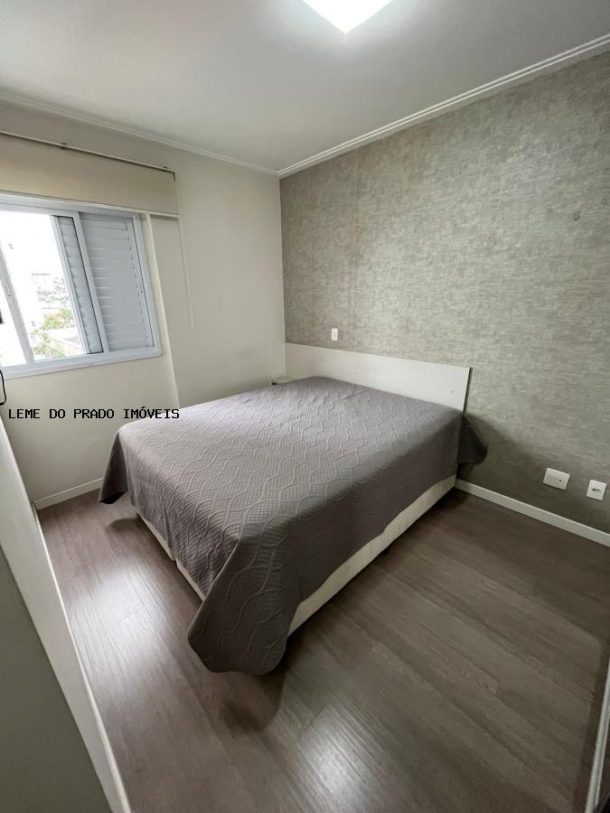 Apartamento à venda com 2 quartos, 62m² - Foto 22