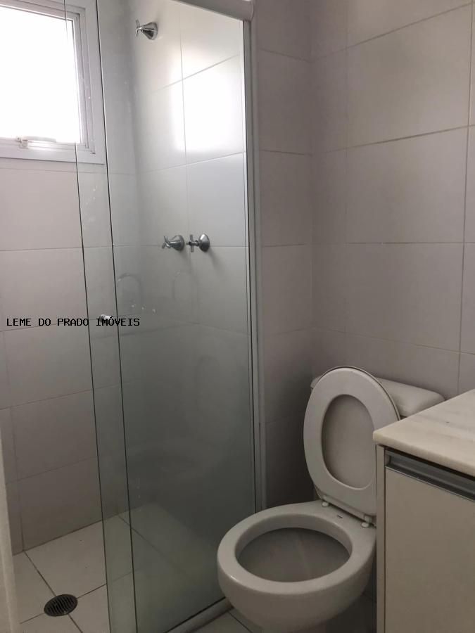 Apartamento à venda com 2 quartos, 64m² - Foto 19