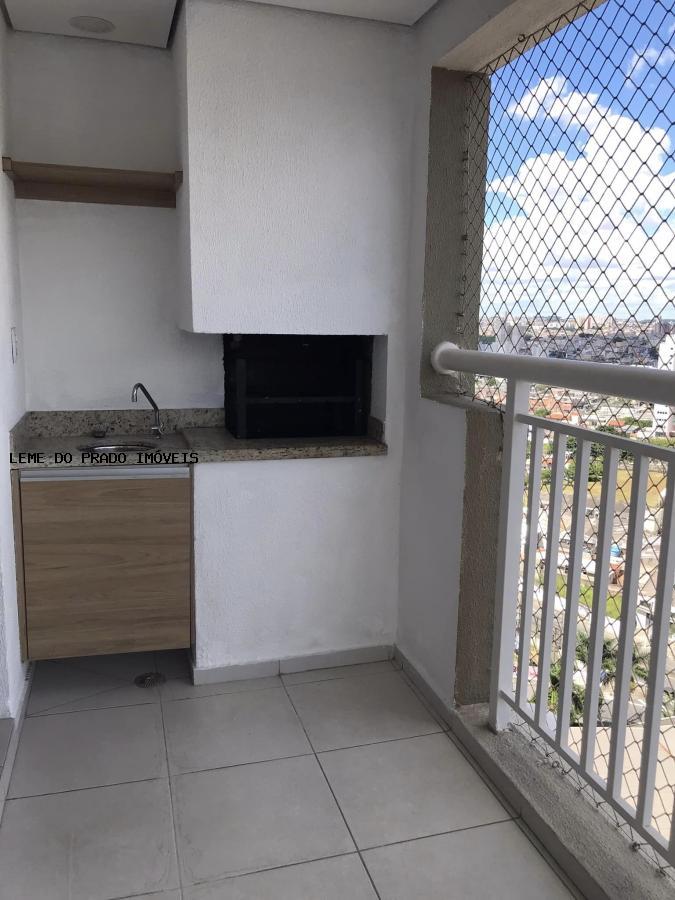 Apartamento à venda com 2 quartos, 64m² - Foto 30