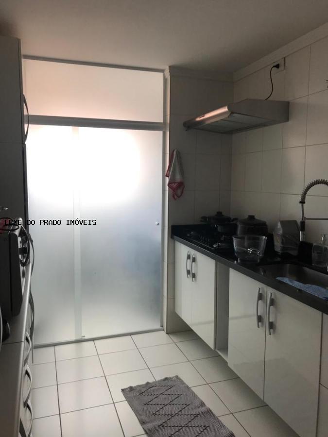 Apartamento à venda com 2 quartos, 75m² - Foto 8