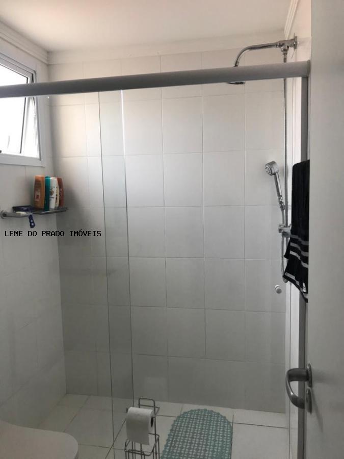 Apartamento à venda com 2 quartos, 75m² - Foto 22