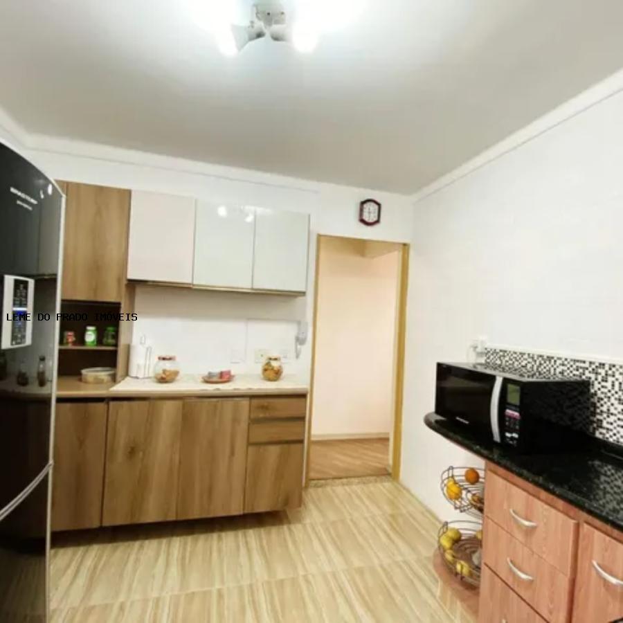 Apartamento à venda com 3 quartos, 90m² - Foto 11