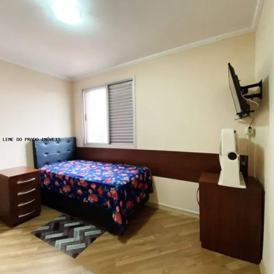 Apartamento à venda com 3 quartos, 90m² - Foto 18