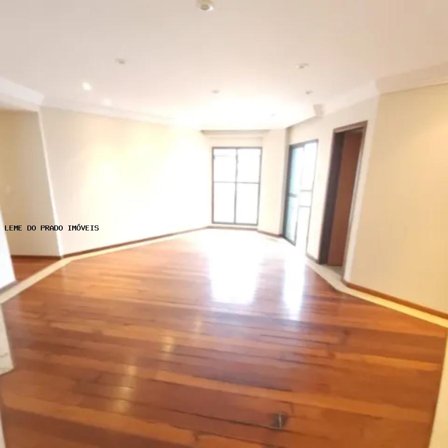 Apartamento à venda com 4 quartos, 145m² - Foto 1