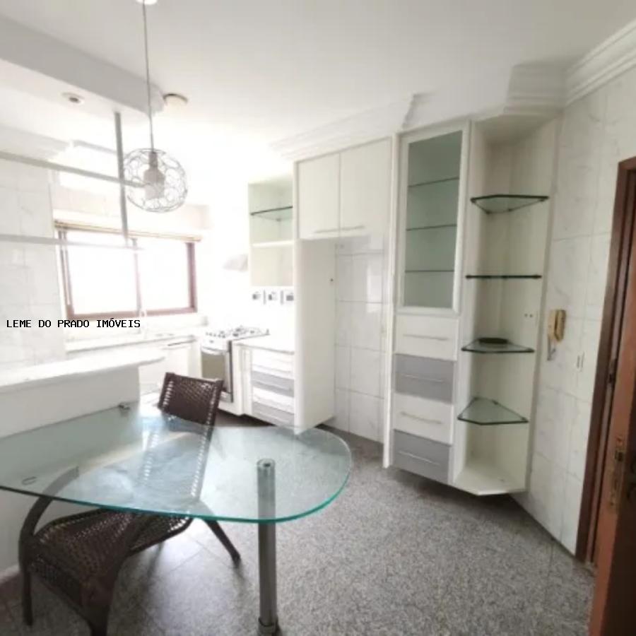 Apartamento à venda com 4 quartos, 145m² - Foto 10