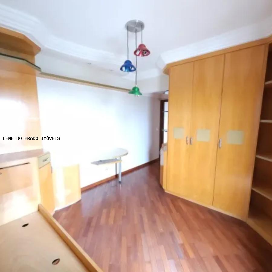 Apartamento à venda com 4 quartos, 145m² - Foto 15