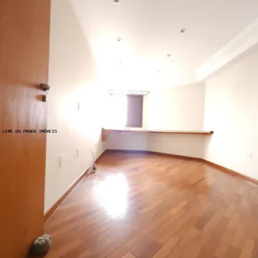 Apartamento à venda com 4 quartos, 145m² - Foto 16