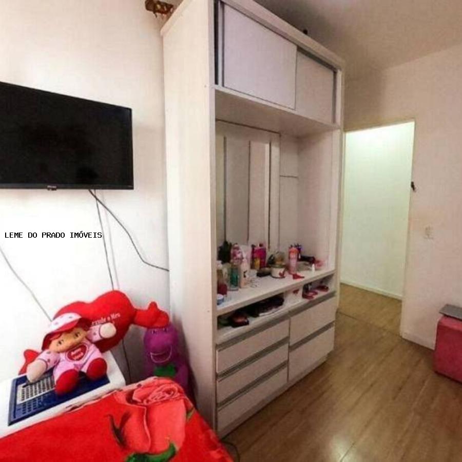 Apartamento à venda com 3 quartos, 75m² - Foto 12