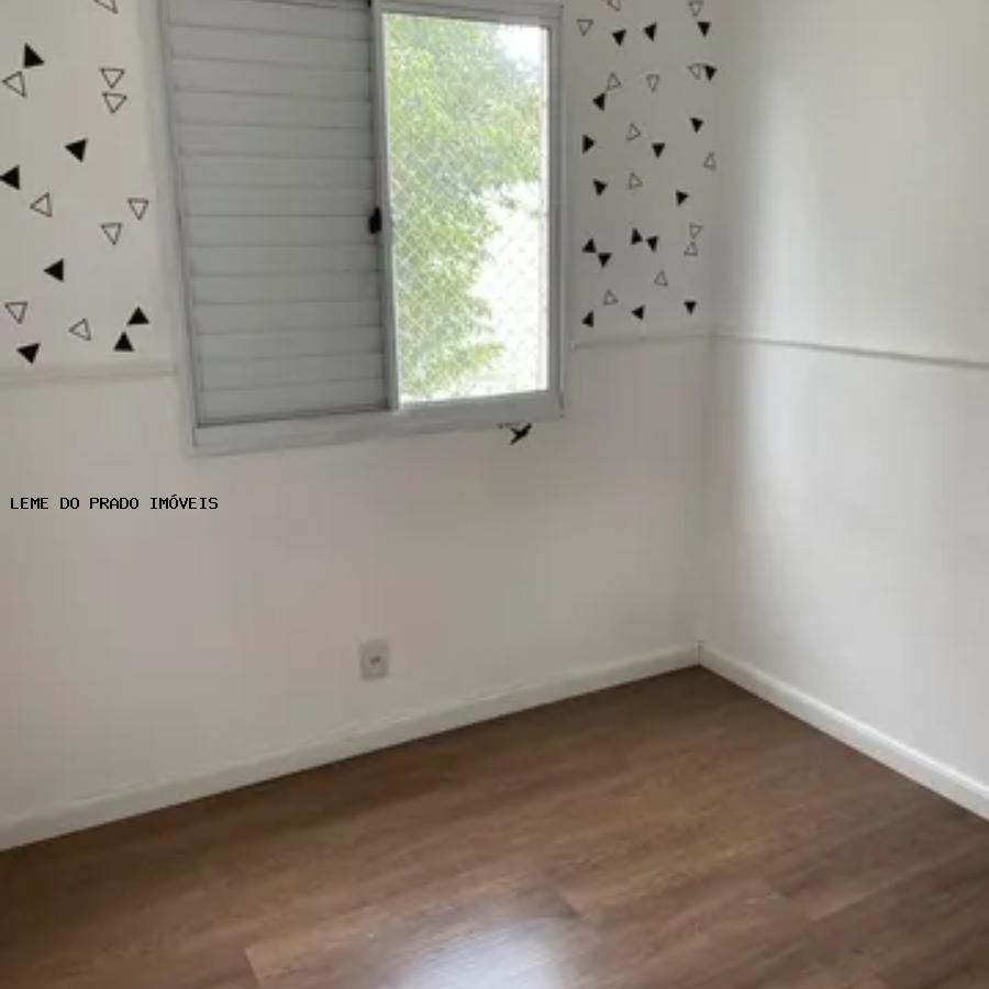 Apartamento à venda com 3 quartos, 62m² - Foto 6