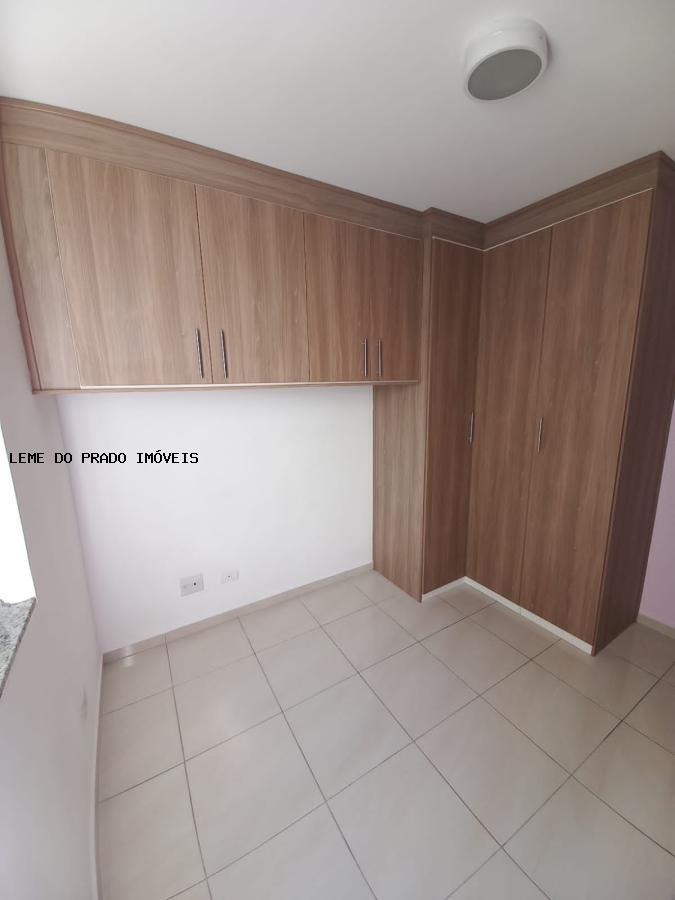 Apartamento à venda com 2 quartos, 47m² - Foto 15