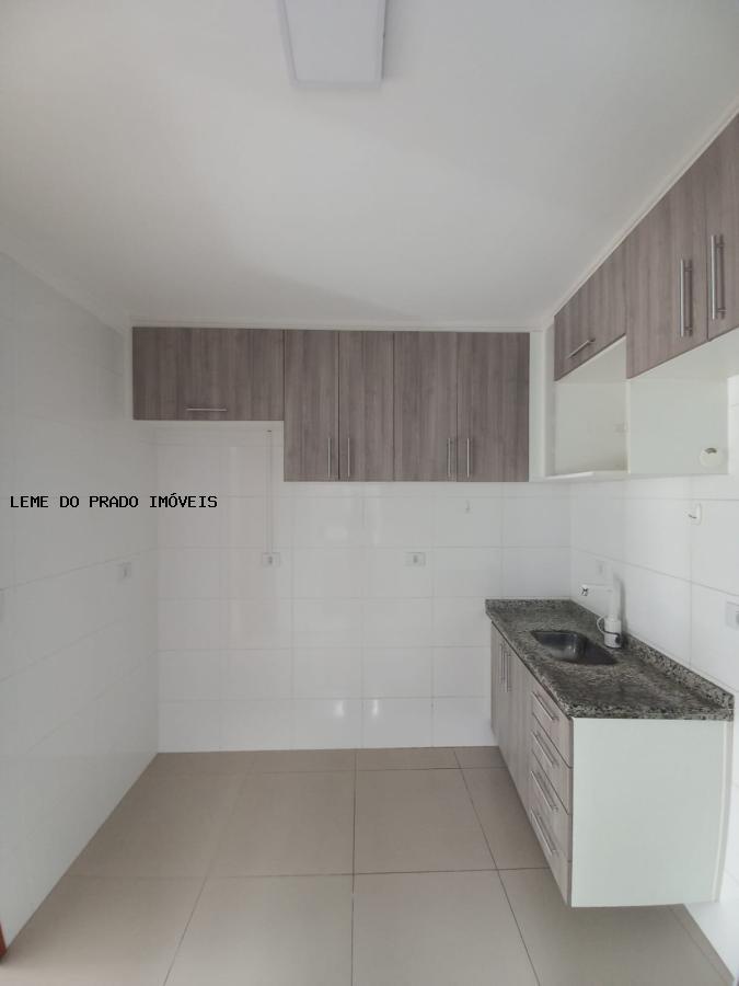 Apartamento à venda com 2 quartos, 47m² - Foto 31