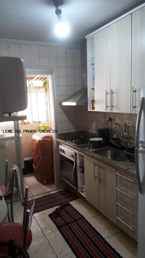 Apartamento à venda com 2 quartos, 55m² - Foto 5