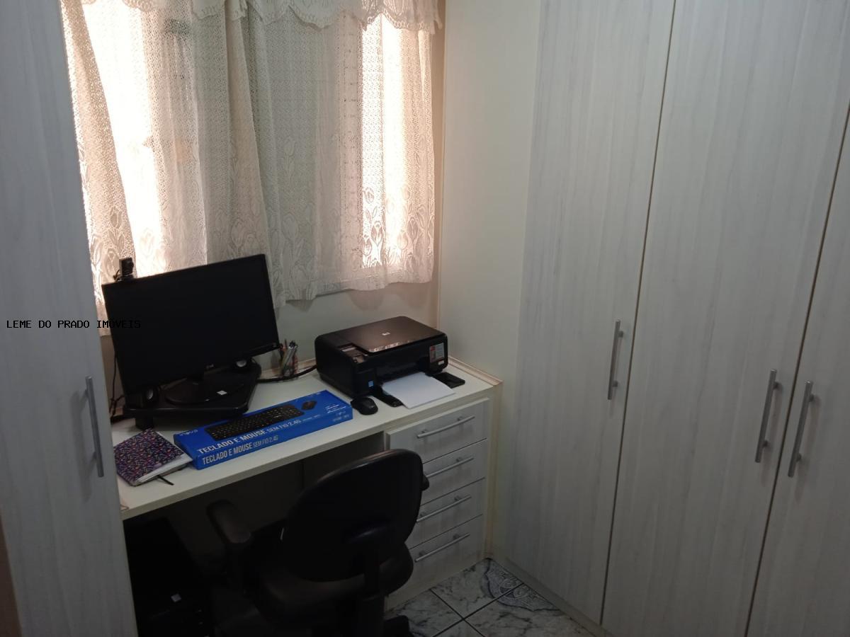 Apartamento à venda com 2 quartos, 55m² - Foto 11