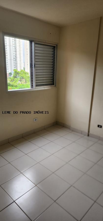 Apartamento à venda com 1 quarto, 48m² - Foto 15