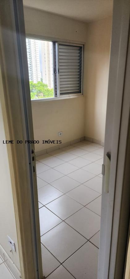 Apartamento à venda com 1 quarto, 48m² - Foto 17