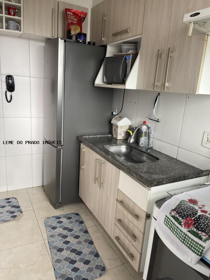 Apartamento à venda com 2 quartos, 52m² - Foto 16