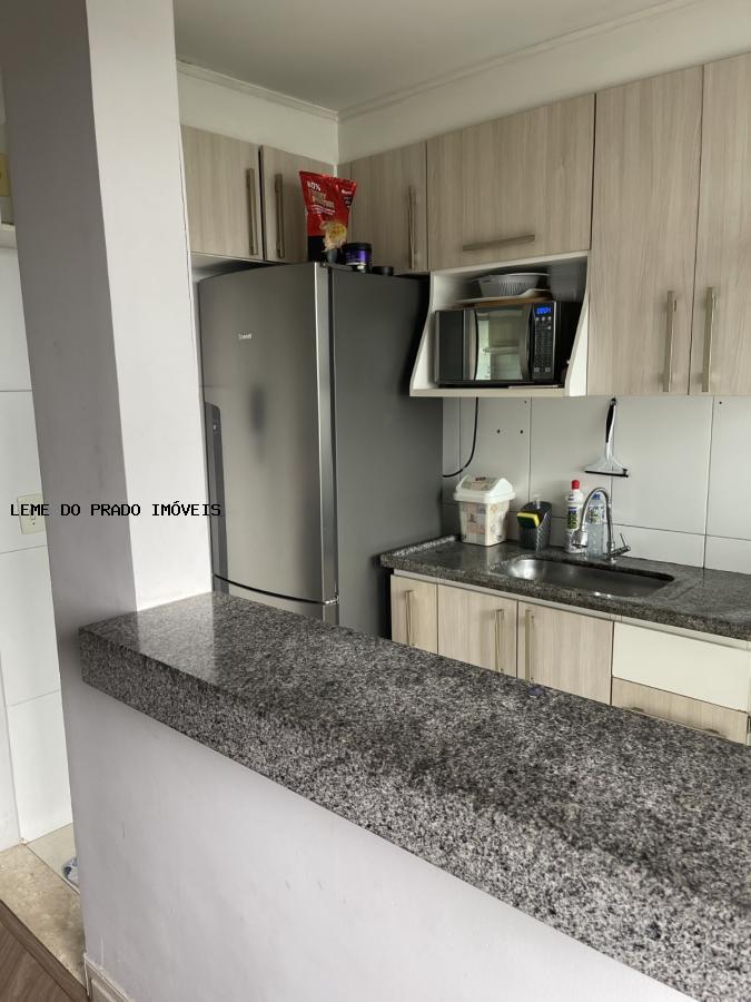 Apartamento à venda com 2 quartos, 52m² - Foto 15