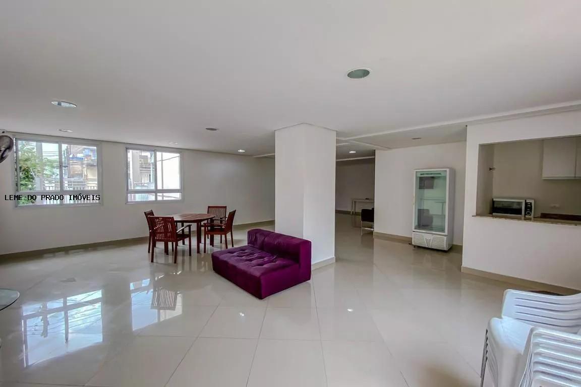 Apartamento à venda com 2 quartos, 60m² - Foto 26