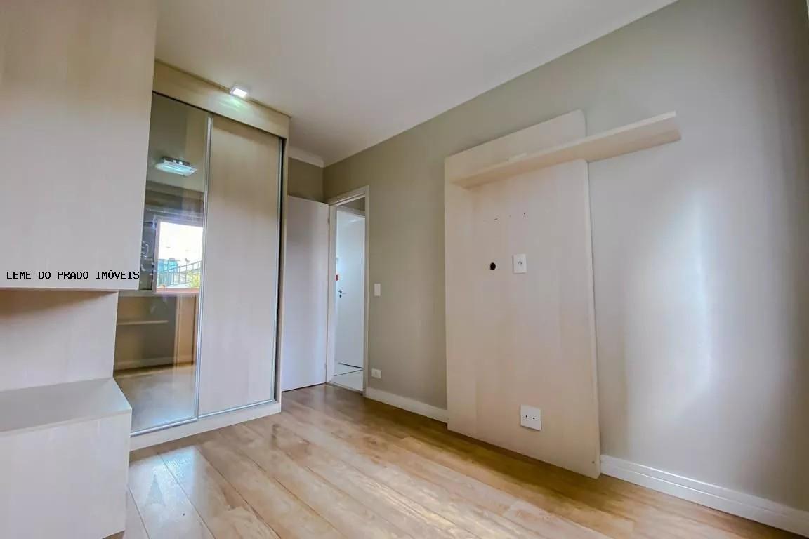 Apartamento à venda com 2 quartos, 60m² - Foto 20