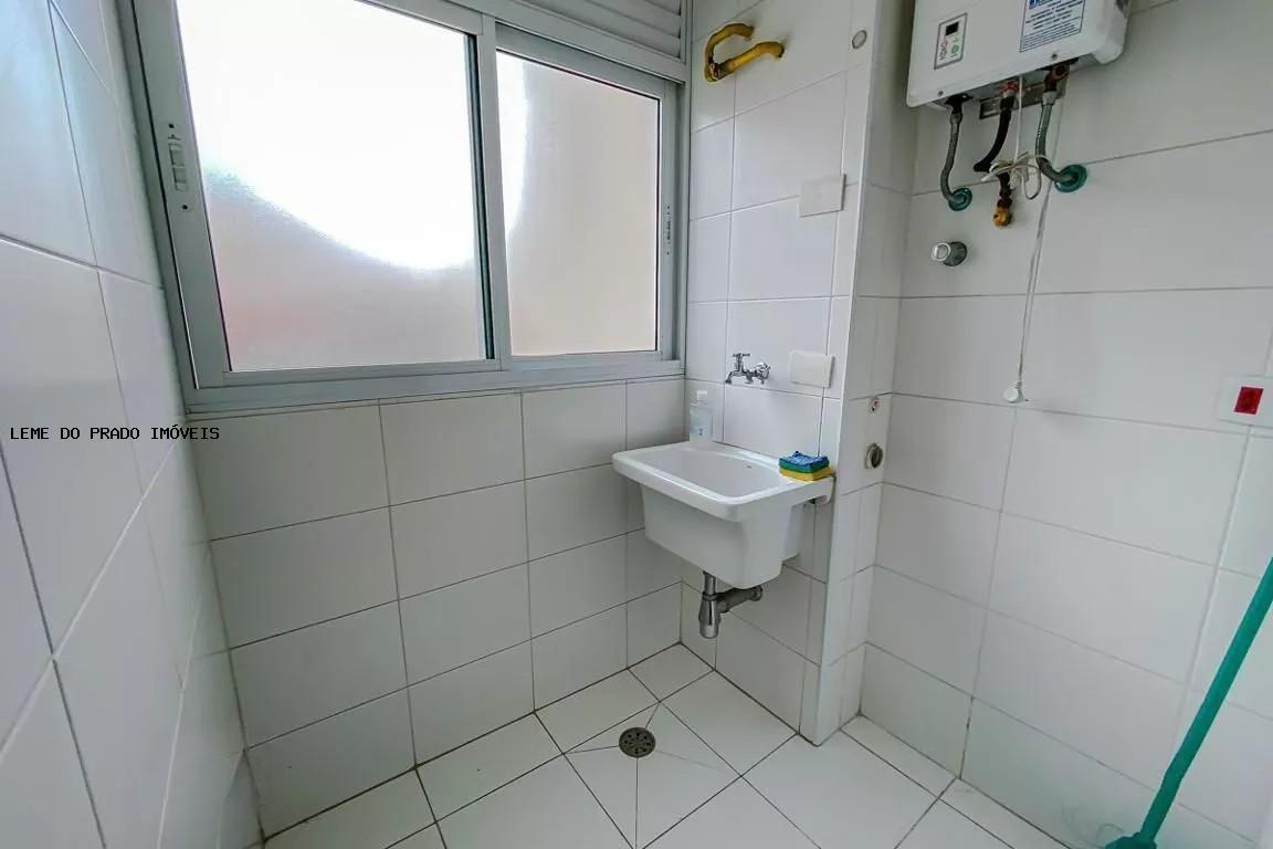 Apartamento à venda com 2 quartos, 60m² - Foto 22