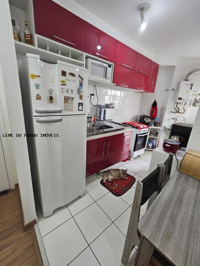 Apartamento à venda com 2 quartos, 55m² - Foto 3