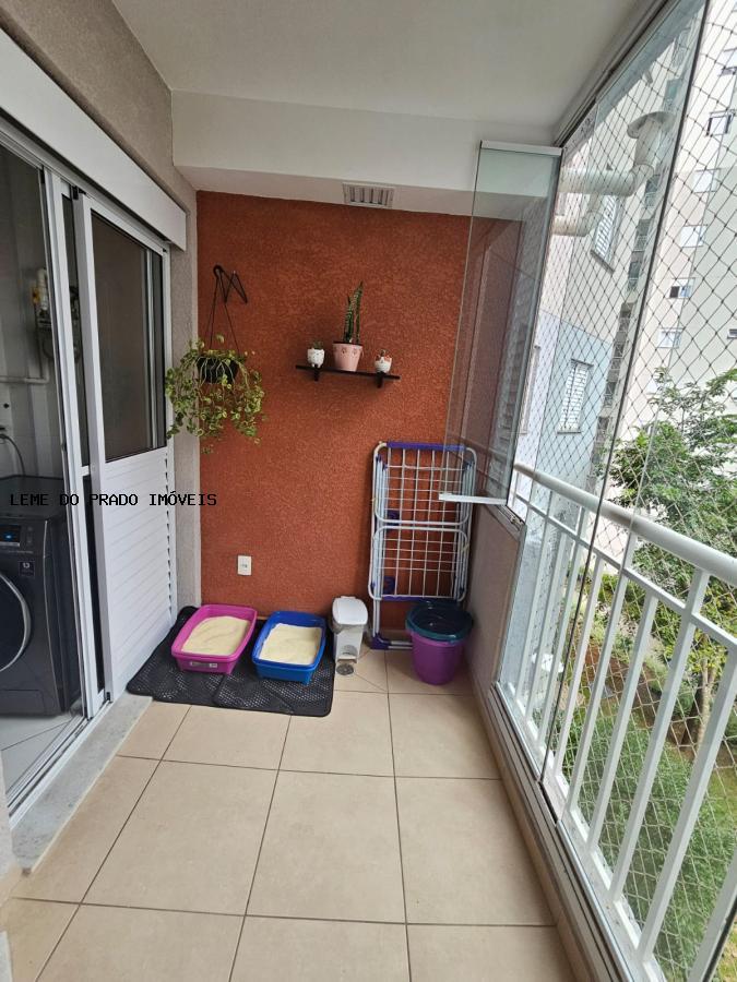 Apartamento à venda com 2 quartos, 55m² - Foto 6