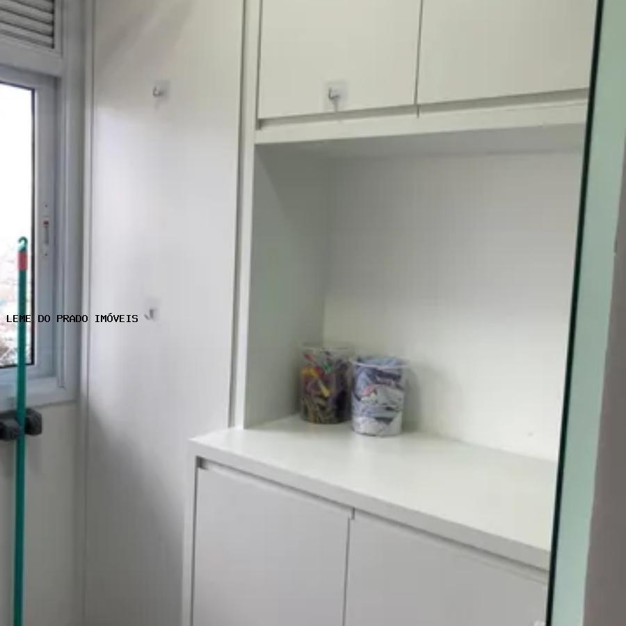 Apartamento à venda com 2 quartos, 80m² - Foto 16