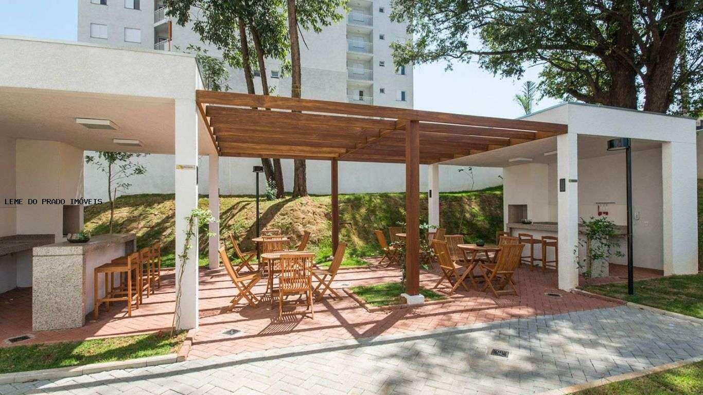 Apartamento à venda com 2 quartos, 55m² - Foto 22