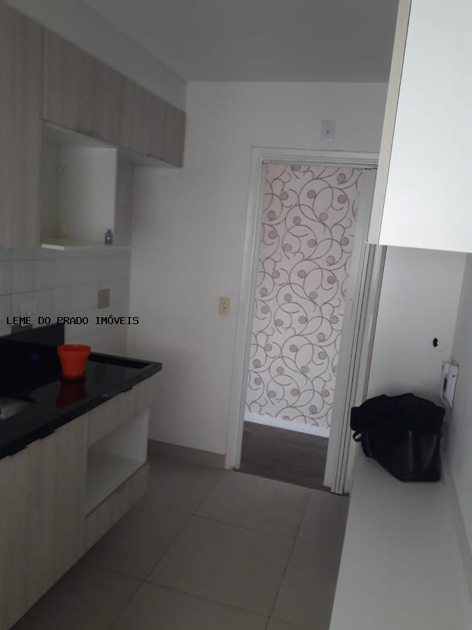 Apartamento à venda com 2 quartos, 52m² - Foto 4