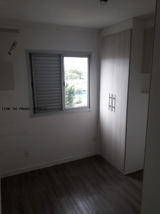 Apartamento à venda com 2 quartos, 52m² - Foto 9