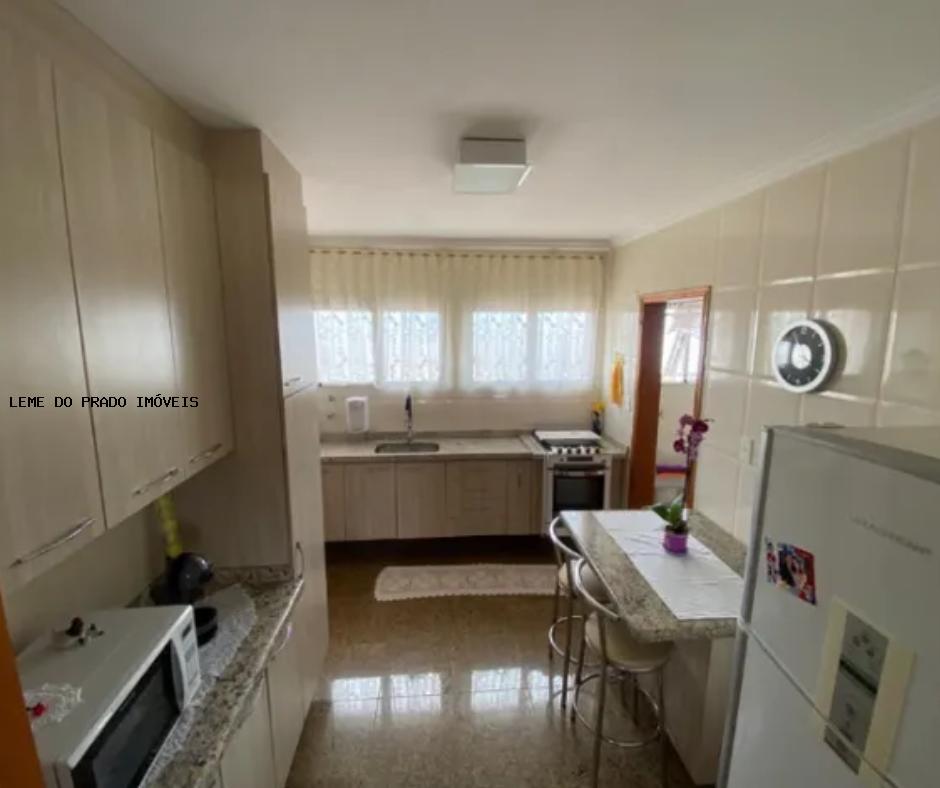 Apartamento à venda com 3 quartos, 78m² - Foto 8