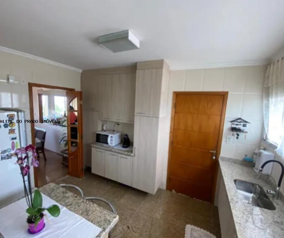 Apartamento à venda com 3 quartos, 78m² - Foto 11