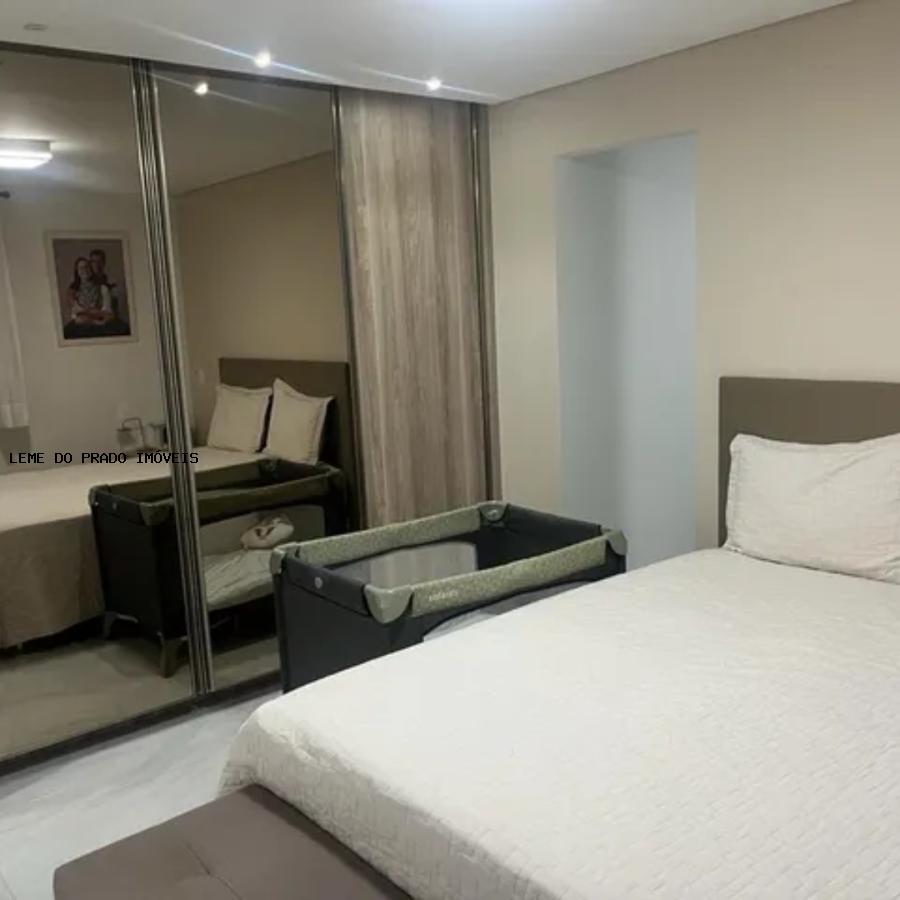 Apartamento à venda com 2 quartos, 90m² - Foto 5