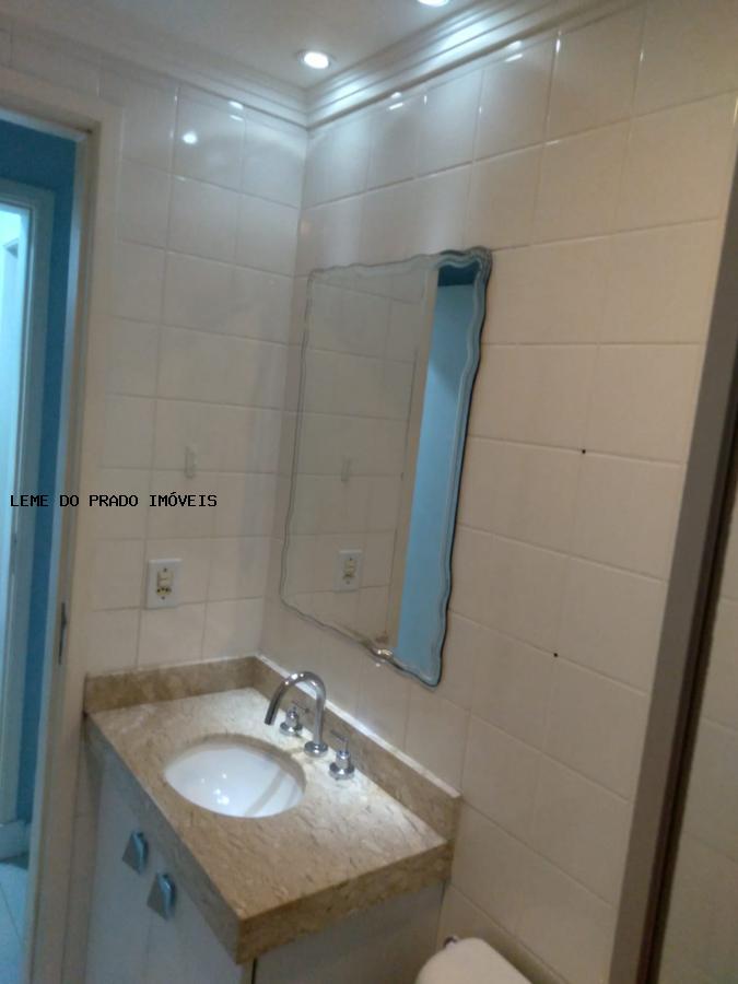 Apartamento à venda com 2 quartos, 64m² - Foto 20