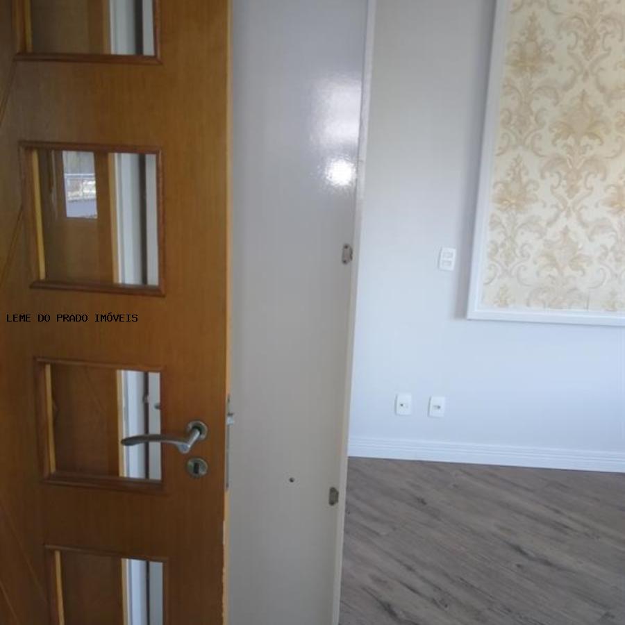 Apartamento à venda com 2 quartos, 63m² - Foto 6