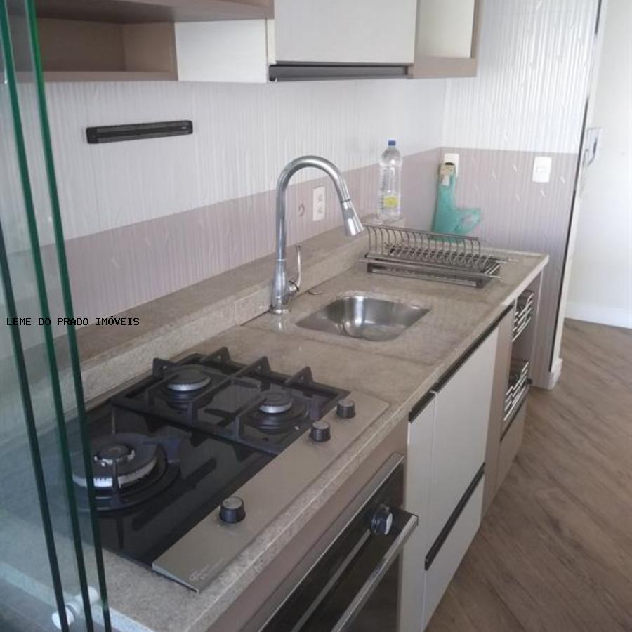 Apartamento à venda com 2 quartos, 63m² - Foto 8