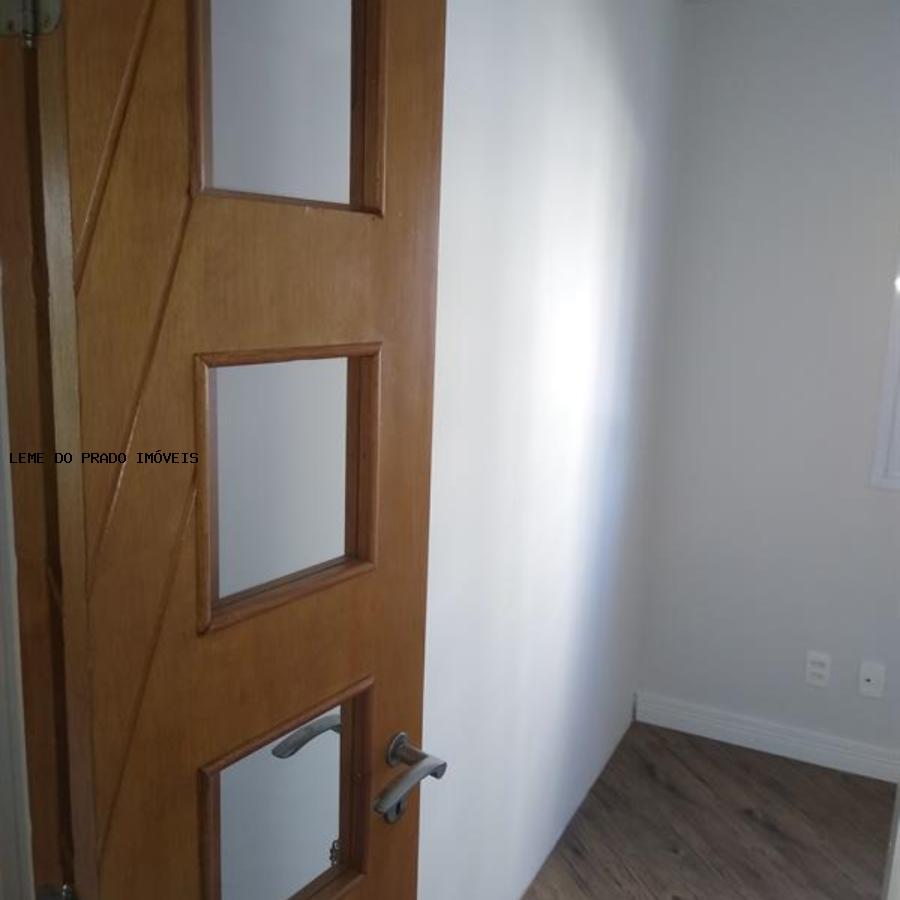 Apartamento à venda com 2 quartos, 63m² - Foto 10