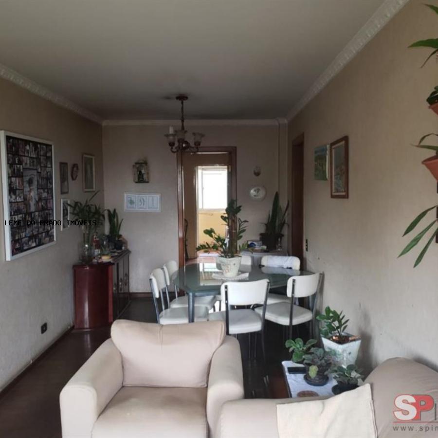 Apartamento à venda com 3 quartos, 106m² - Foto 2