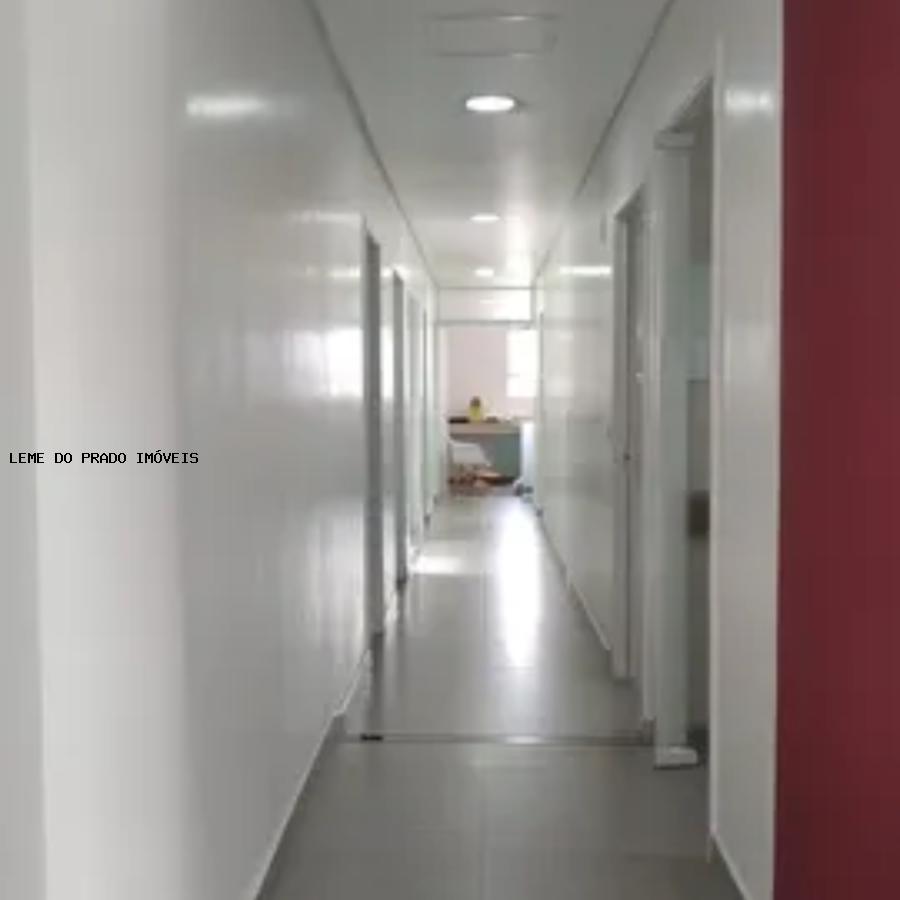 Prédio Inteiro para alugar, 200m² - Foto 3