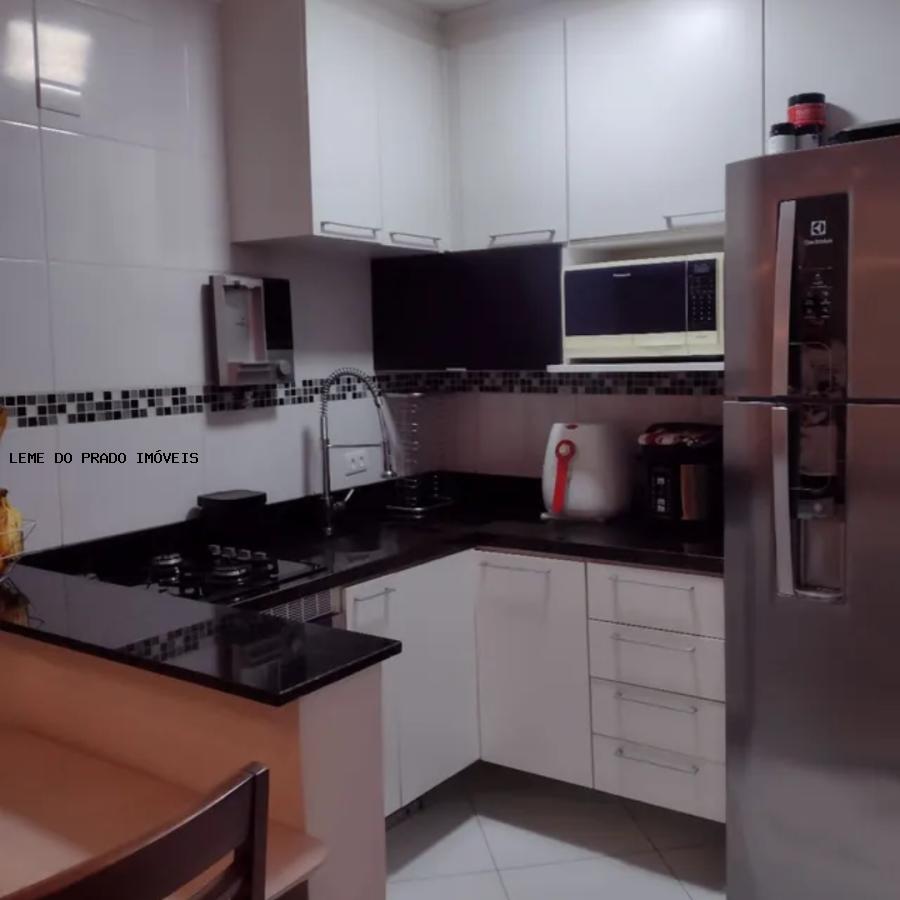 Apartamento à venda com 2 quartos, 69m² - Foto 6