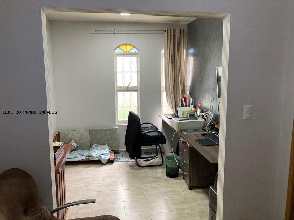 Casa à venda com 3 quartos, 279m² - Foto 23