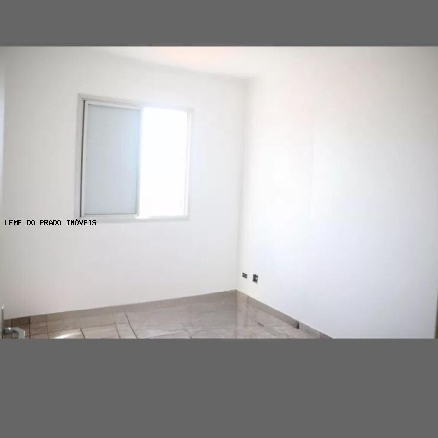 Apartamento à venda com 3 quartos, 62m² - Foto 5