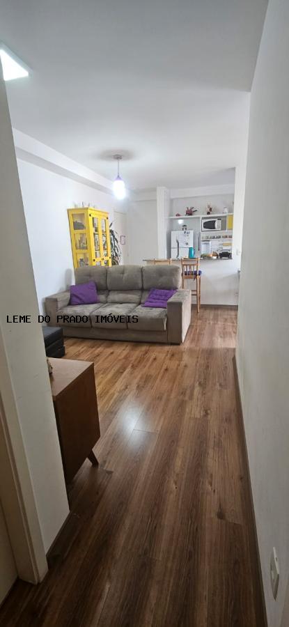 Apartamento à venda com 2 quartos, 69m² - Foto 27