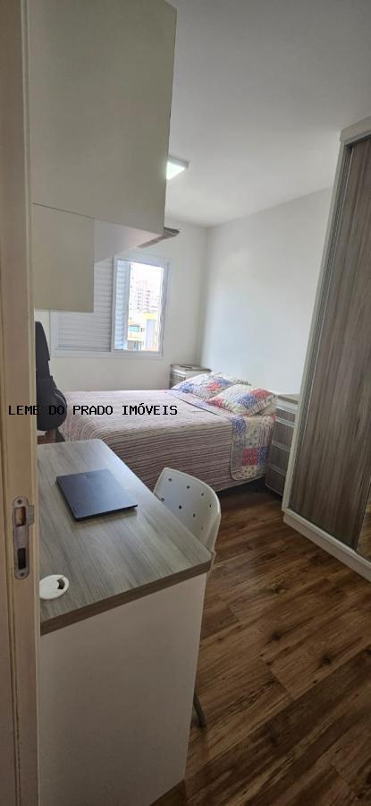 Apartamento à venda com 2 quartos, 69m² - Foto 41