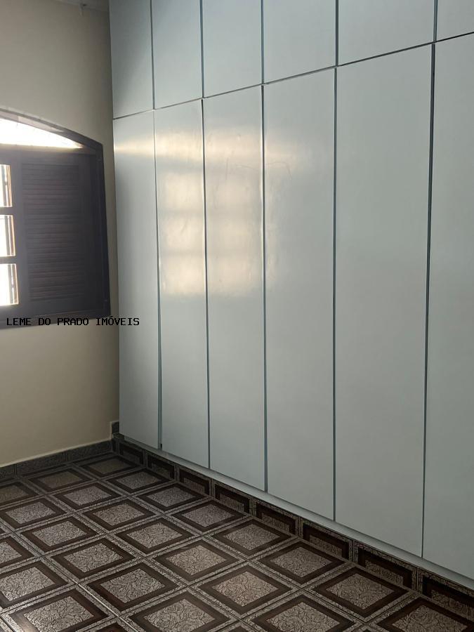 Sobrado à venda com 3 quartos, 316m² - Foto 15