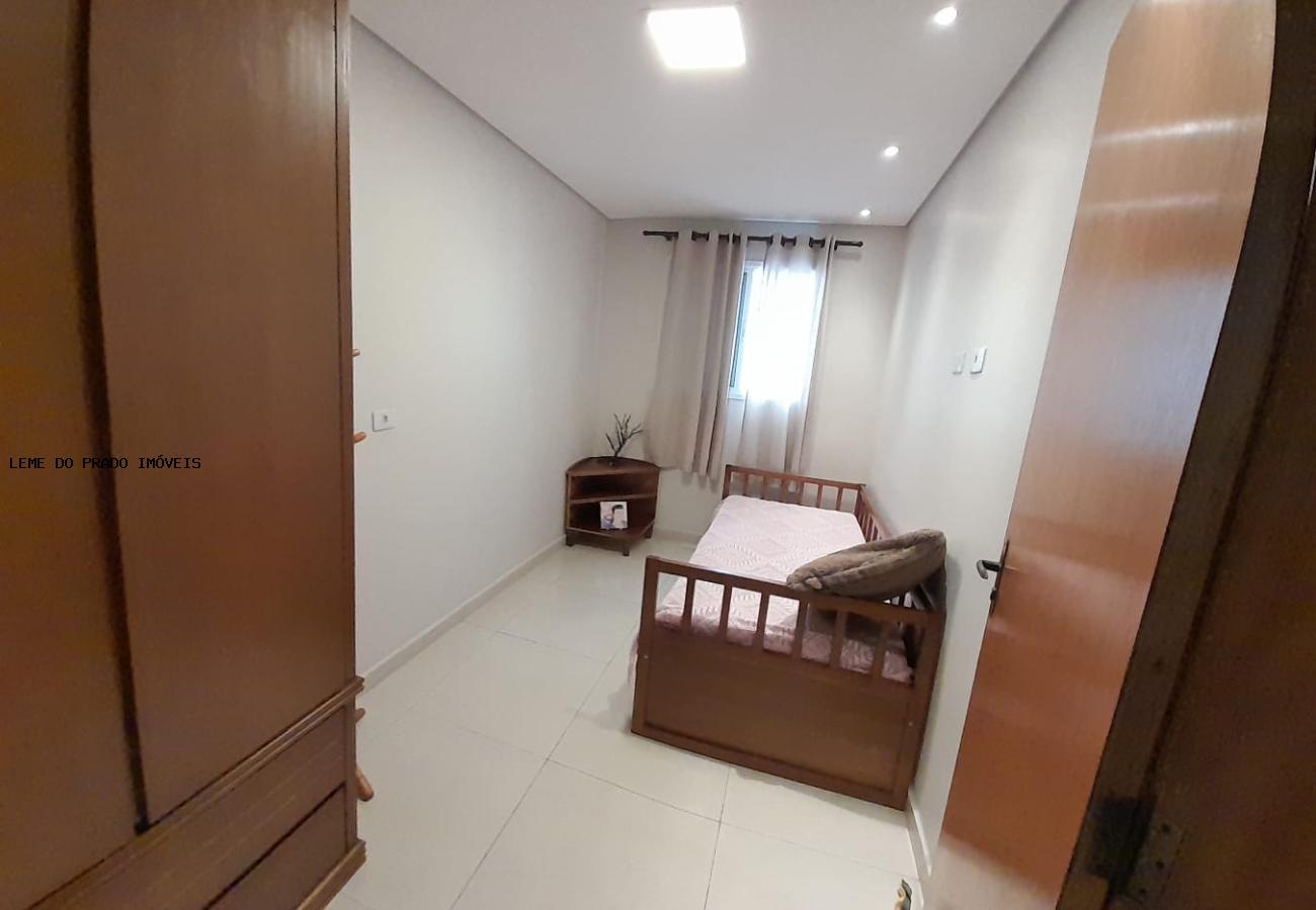 Apartamento à venda com 2 quartos, 77m² - Foto 5